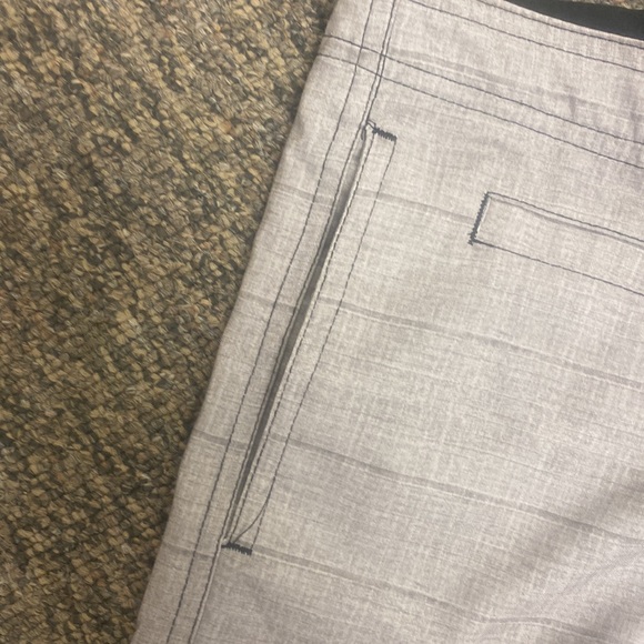 NWOT UNIVIBE SHORTS - Picture 5 of 8